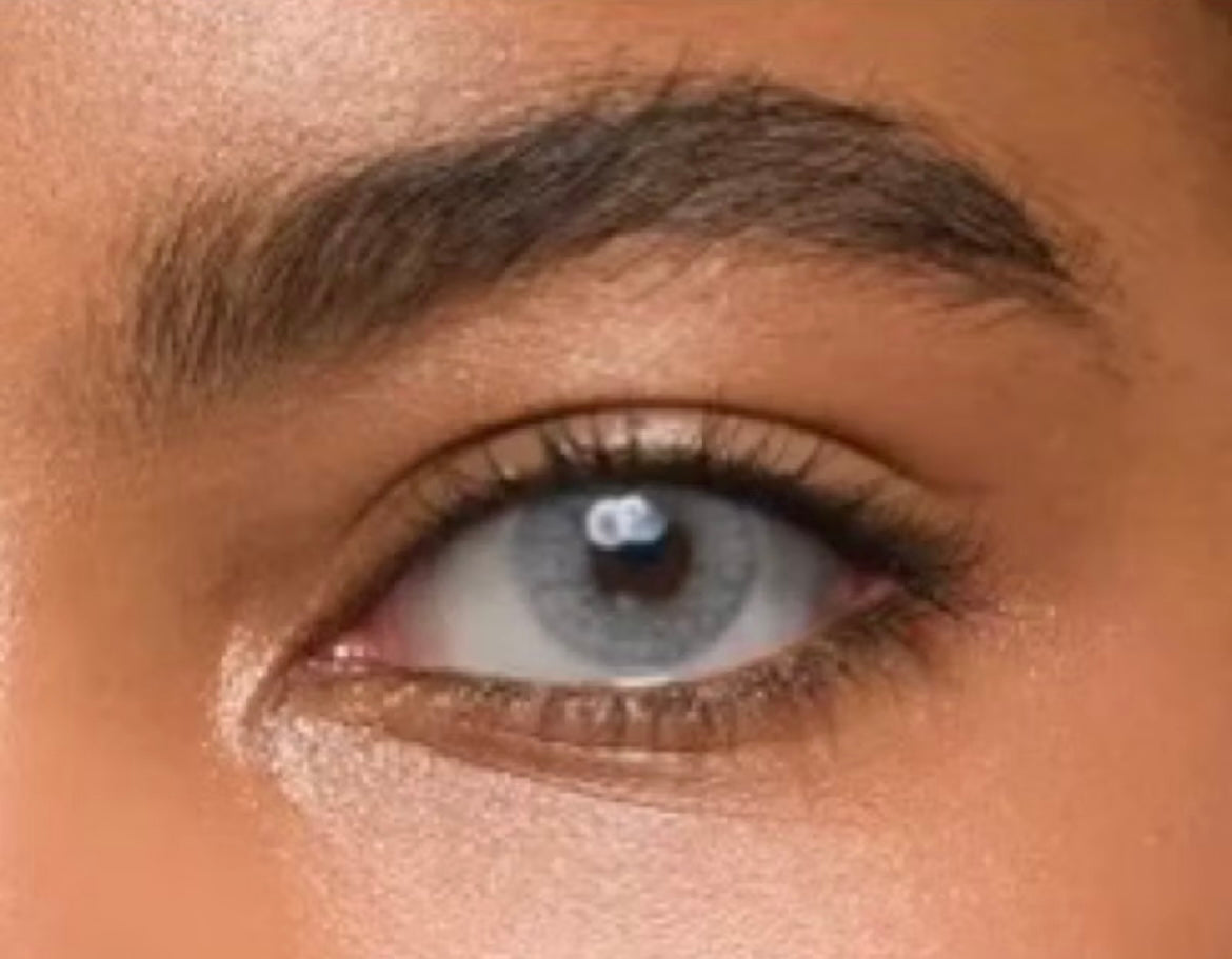 Lente de contato trimestral Aquarella (caixa com 2 unidades)